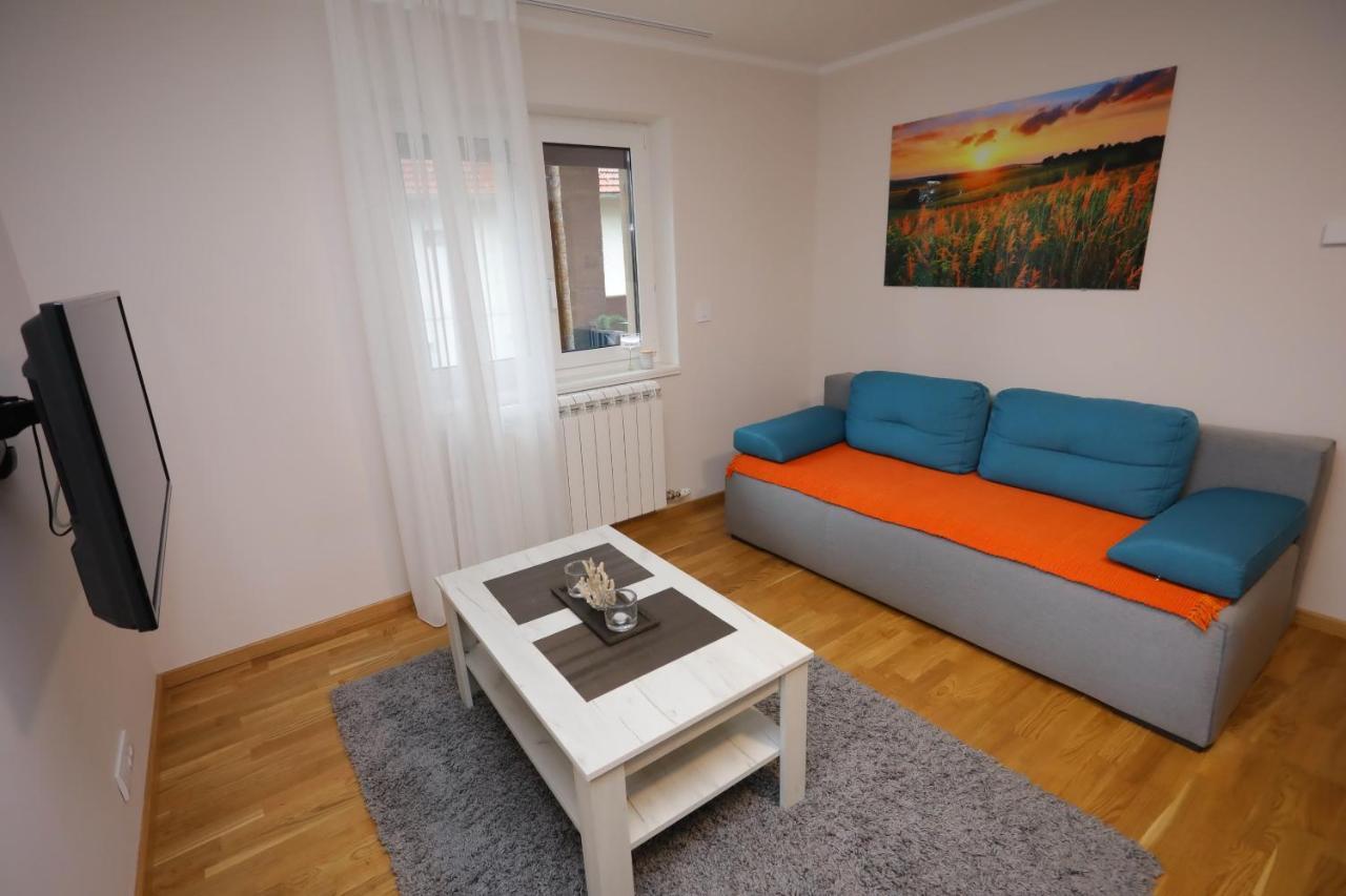 Mipet Apartmani Zlatibor Exterior foto